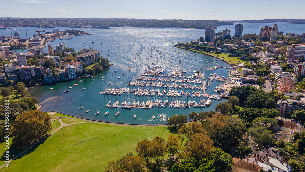 Obraz premium Aerial drone view of Darling Point and Rushcutters Bay in East Sydney, NSW Australia on a sunny day