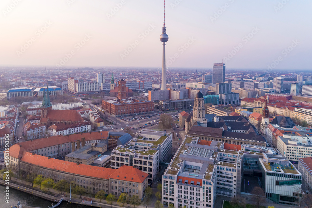 Obraz premium skyline of Berlin Mitte with the TV tower, Berlin, Germany