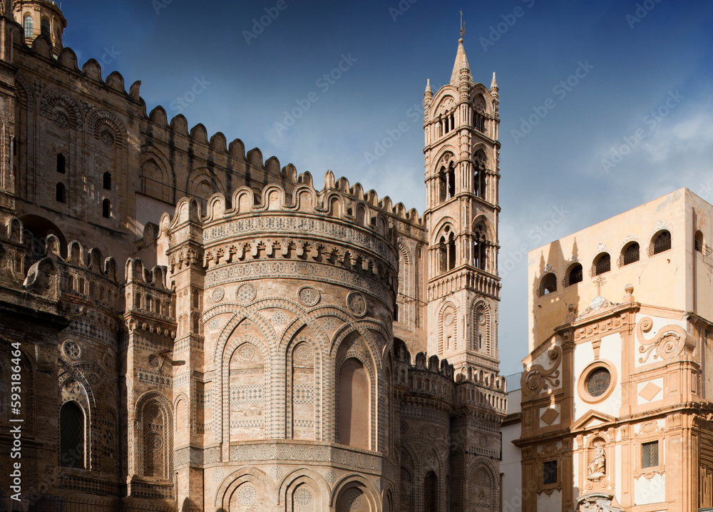 Palermo. Basilica Cattedrale Metropolitana Primaziale della Santa Vergine Maria Assunta, nota semplicemente come Duomo 