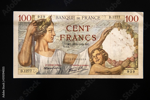 Foto Ancien billet de banque français de la première moitié du vingtième siècle
