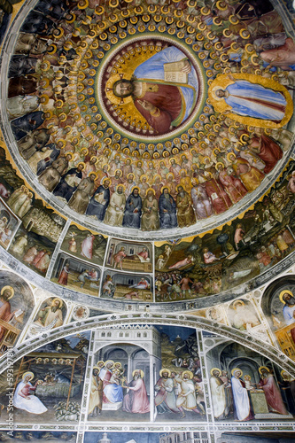 Padova. Interno della cupola del Battistero di San Giovanni Battista 