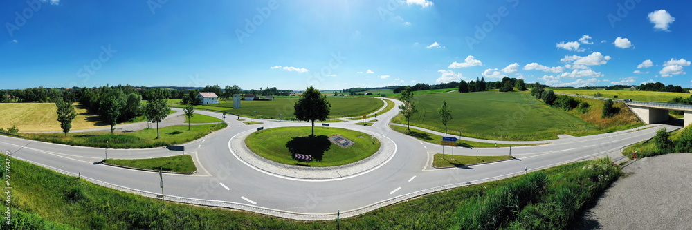 Luftbild vom Kreisverkehr bei Frontenhausen ein Markt im niederbayerischen Landkreis Dingolfing-Landau Luftbild vom Kreisverkehr bei Frontenhausen ein Markt im niederbayerischen Landkreis Dingolfing-Landau