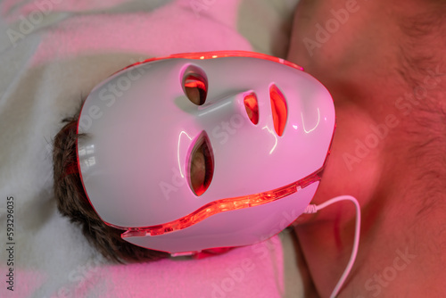 Φωτογραφία masque de luminothérapie a leds
