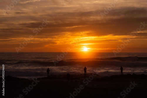sunset on the beach © Henrique