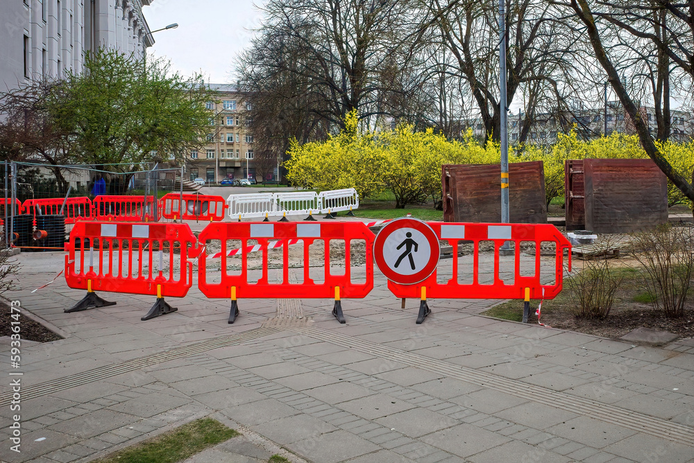 Foto de Plastic portable barrier or hazardous area barrier for