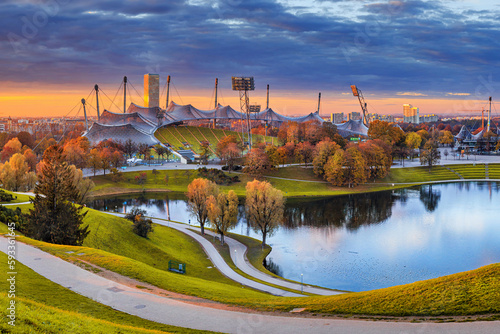 Obraz na płótnie Autumn cityscape - view of the Olympiapark or Olympic Park located in the Oberwiesenfeld neighborhood of Munich, Bavaria, Germany w salonie