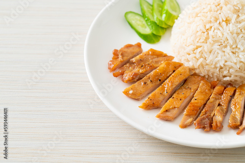 Grilled Chicken with Steamed Rice