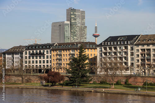 Frankfurt am Main; Mainufer an der Schönen Aussicht mit Europaturm photo