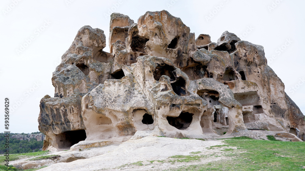 awesome photo revealed with natural rock formations