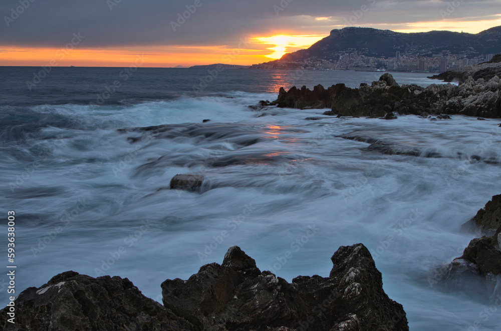 Obraz premium Méditerranée, crépuscule vers Monaco