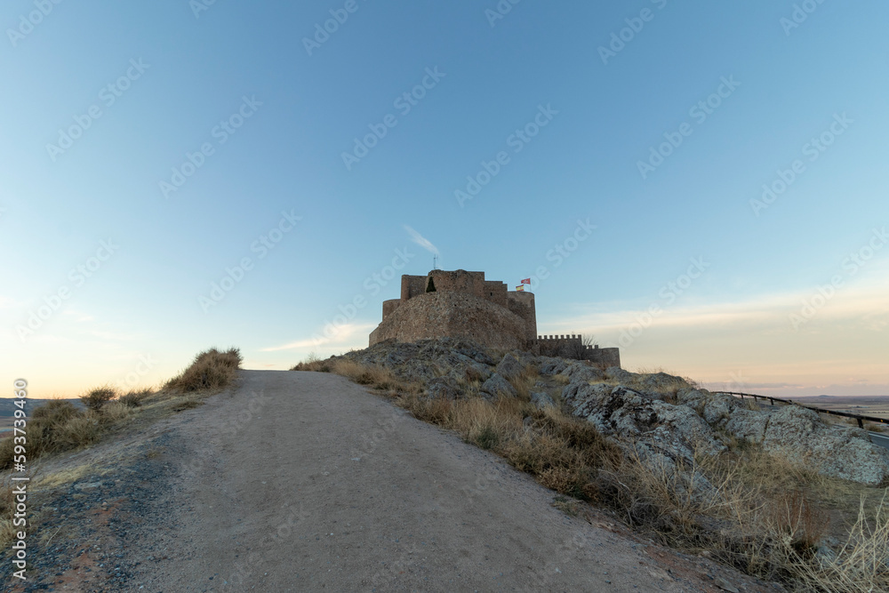 Medieval Majesty at Sunset: The Enchanting Castle of Consuegra in Toledo