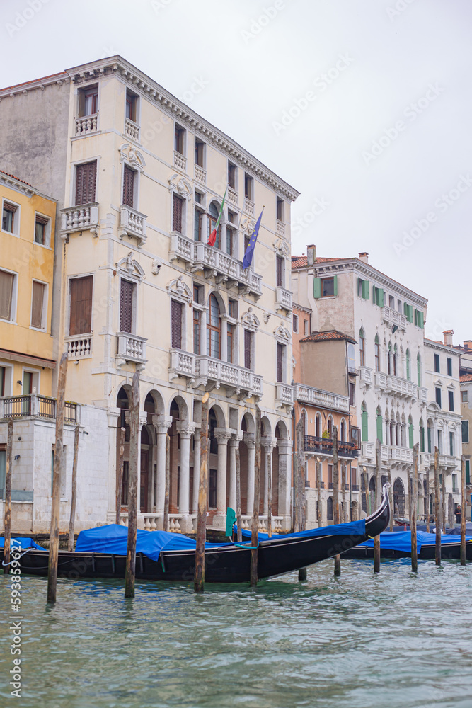 city grand canal