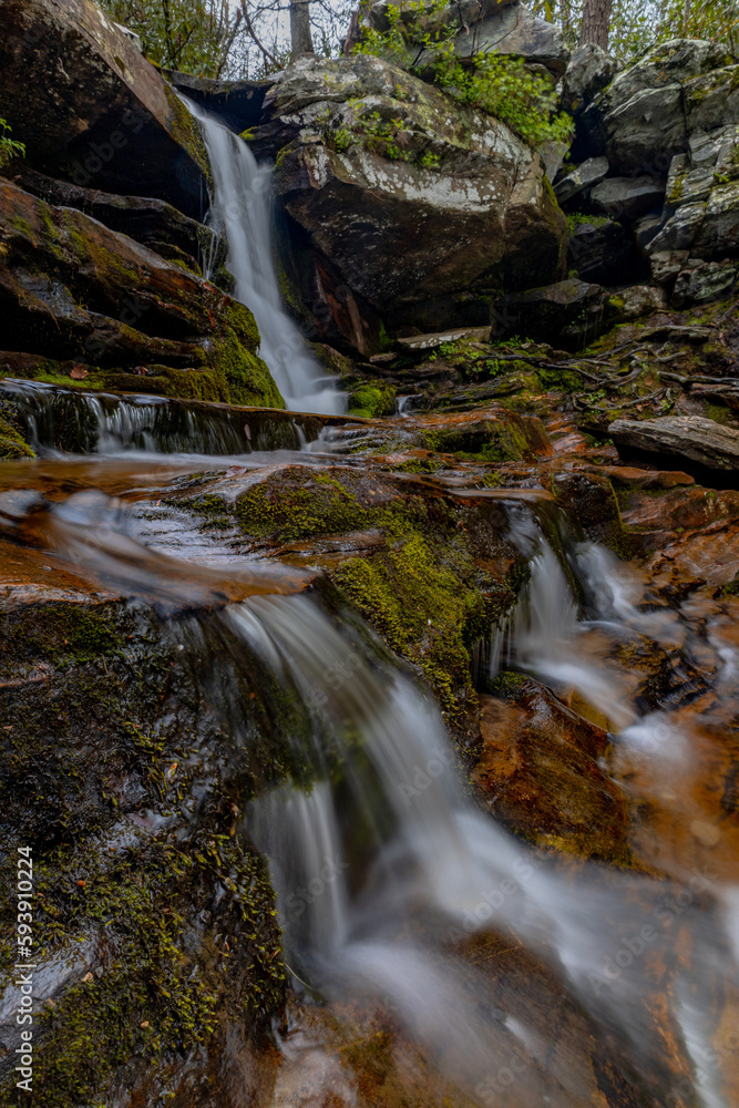 Fototapeta premium Waterfall at Hanging Rock State Park