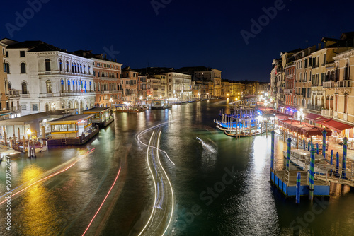Venice  Italy  night view of Rialto Bridge   Ponte Rialto   on Canal Grande in Venice