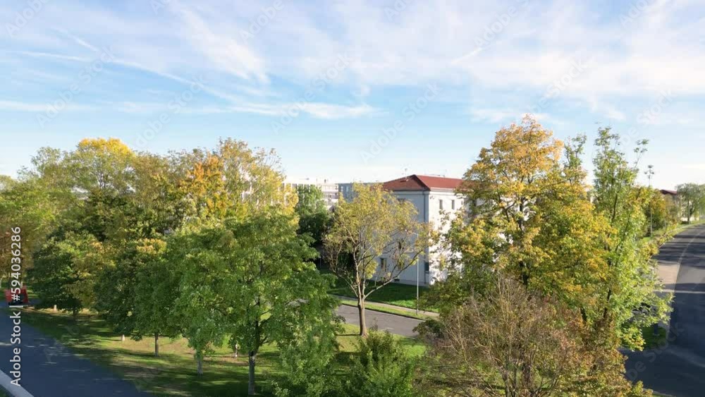 parkähnliches Grundstück mit Gewerbeimmobilie parkähnliches Grundstück mit Gewerbeimmobilie