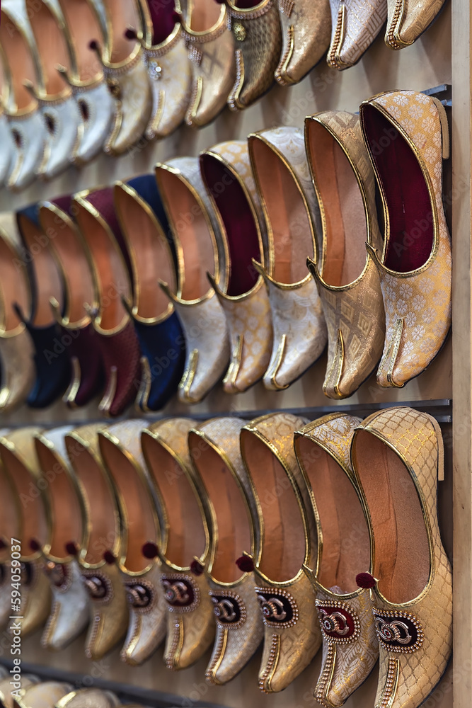Indian traditional women's shoes Indian traditional women's shoes
