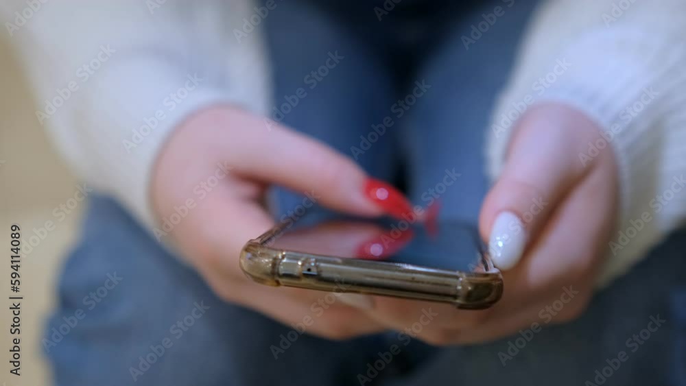 Finger of woman touching scroll page app on mobile phone. Surfing the Internet, browsing social networks. 4K Finger of woman touching scroll page app on mobile phone. Surfing the Internet, browsing social networks. 4K