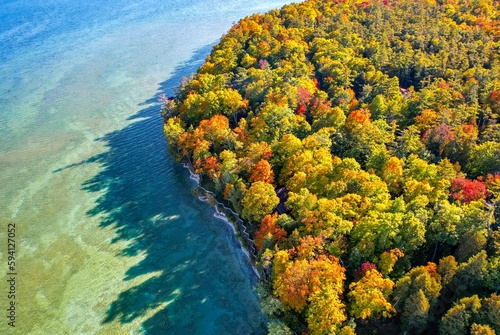 Fototapeta Naklejka Na Ścianę i Meble -  Wisconsin lake in the fall, drone footage