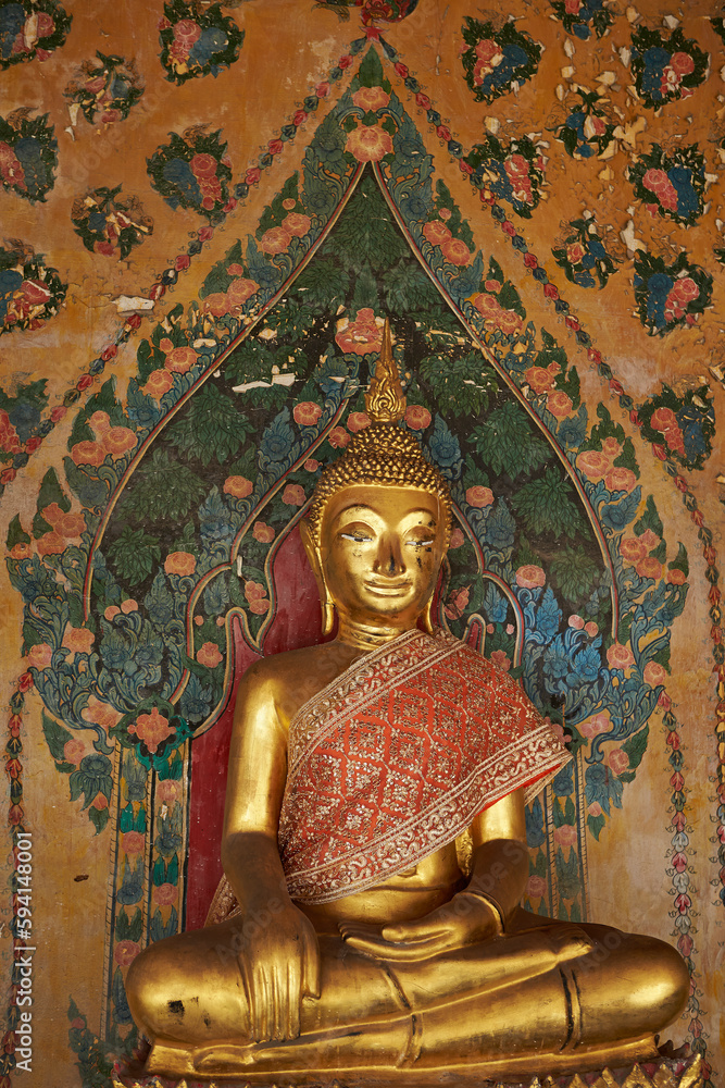golden buddha statue,Southeast Asian traditional temple	