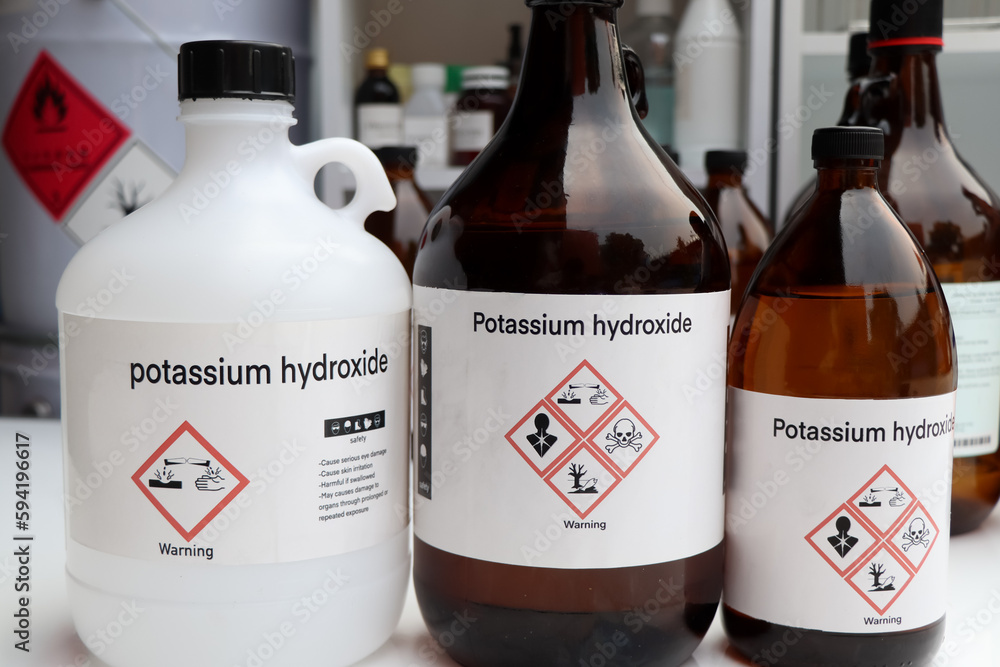 Potassium hydroxide, Hazardous chemicals and symbols on containers