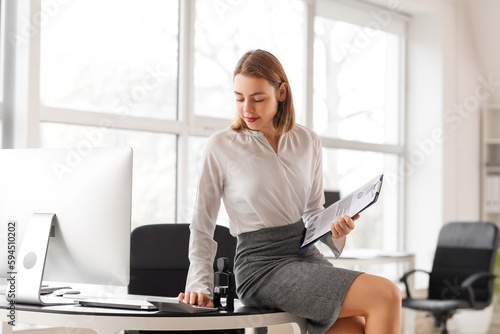 Female accountant working w...