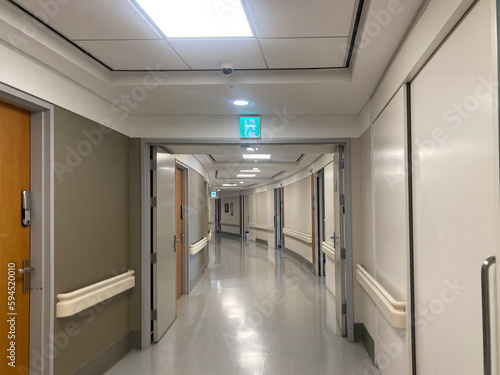 病院んの廊下