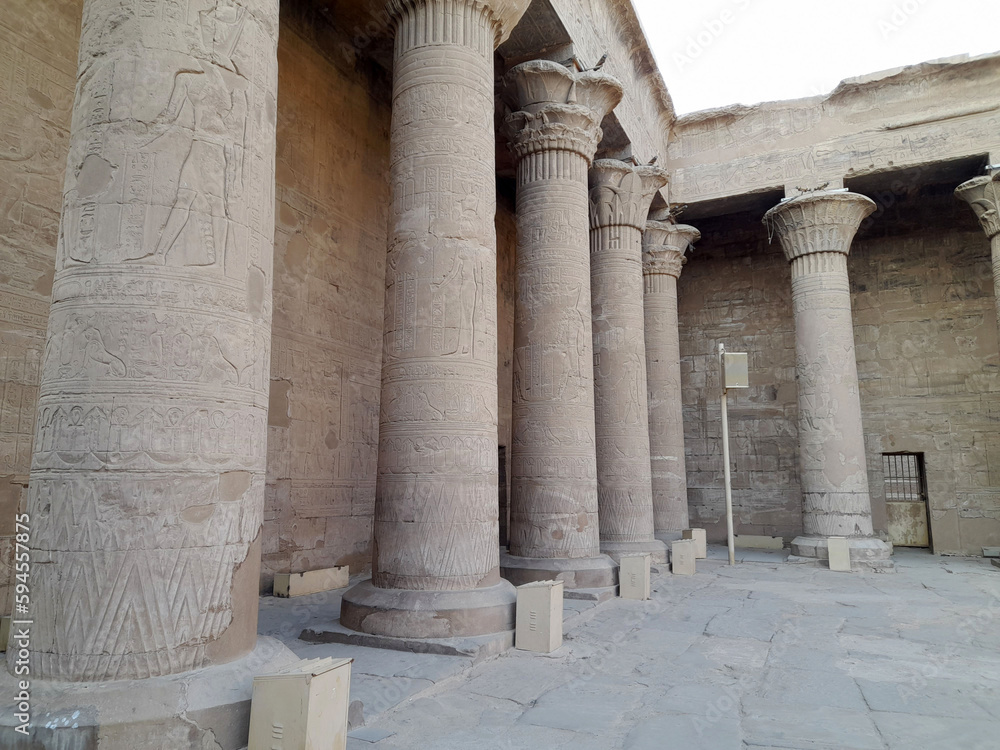Egyptian column - Temple of Horus - Edfu - Hieroglyphs - Egyptian Civilization