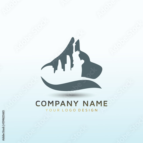 logo for city dog trainer