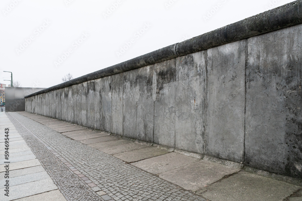 BERLIN WALL MEMORIAL ON BERNAUER STRASSE visual data 2