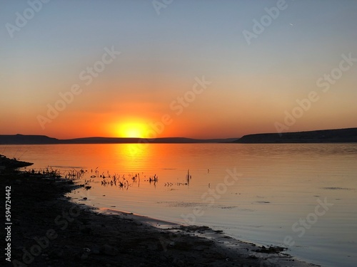 Fototapeta Naklejka Na Ścianę i Meble -  sunset over the sea