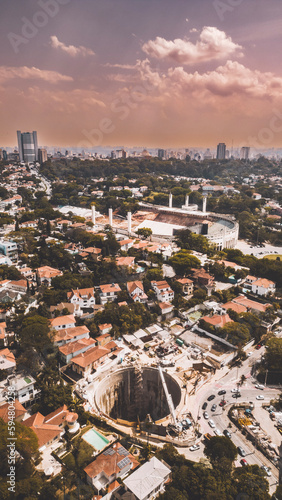 Bairro Higienópolis São Paulo Avenida Angélica Ruas Parque Buenos Aires Prédios Residenciais Urbana Cidade Metrópole Construção Engenharia Aéreo Drone Janelas Telhados Carros Pacaembu Paisagem SP photo