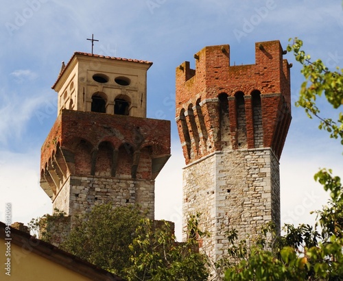 Torre di Nozzano Castello, Lucca, Toscana, Italia photo