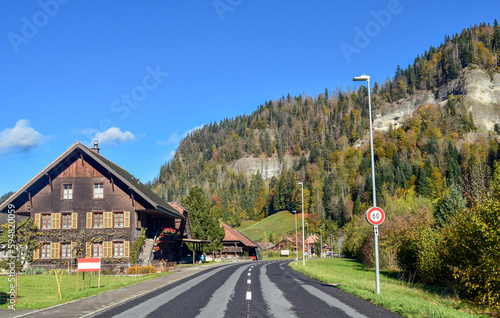 Hauptstrasse 10 bei Kröschenbrunnen/Trub im Kanton Luzern (Schweiz)