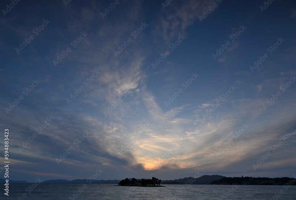 夕暮れの宍道湖