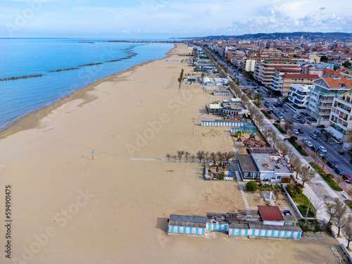 Obraz na płótnie Aerial view landscape Italy Pescara, coast , beach, sea, promenade, buildings and apartments. w salonie