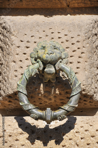 door knocker photo