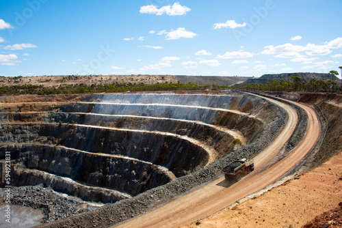 Open Pit Mining - Australia © Adwo
