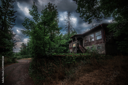 Horror Cabin