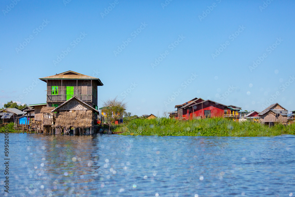 Fototapeta premium Inle Lake and houseboats, Myanmar, Burma