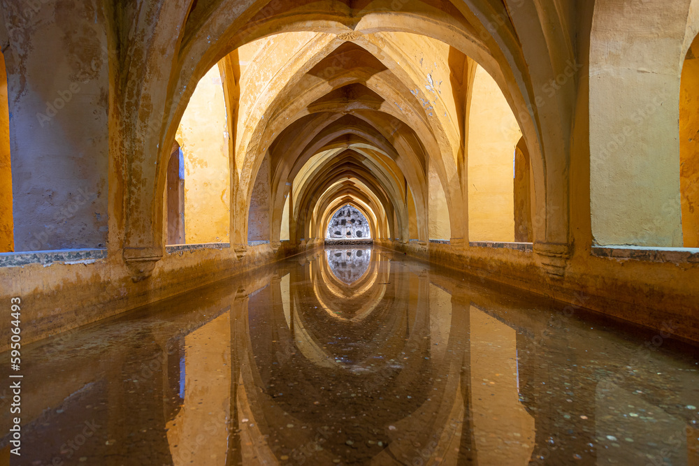 Naklejka premium Baños de Doña Maria de Padilla, Real Alcazar de Sevilla