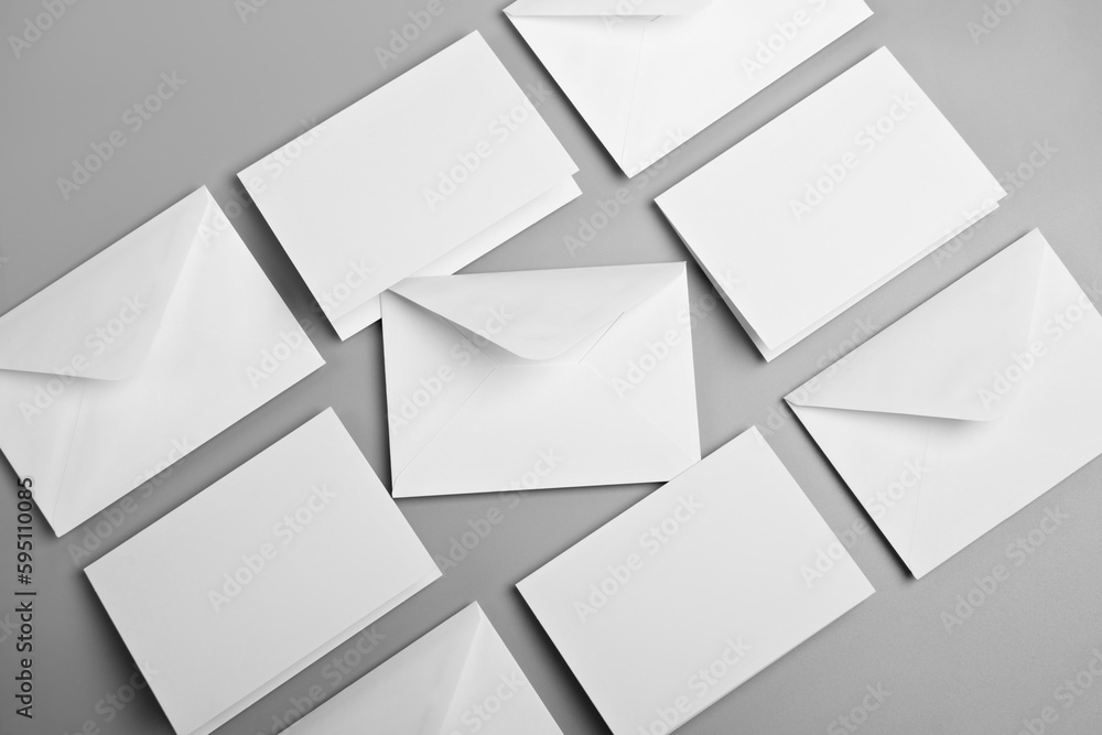 Fototapeta premium Blank white cards with envelope mockup template