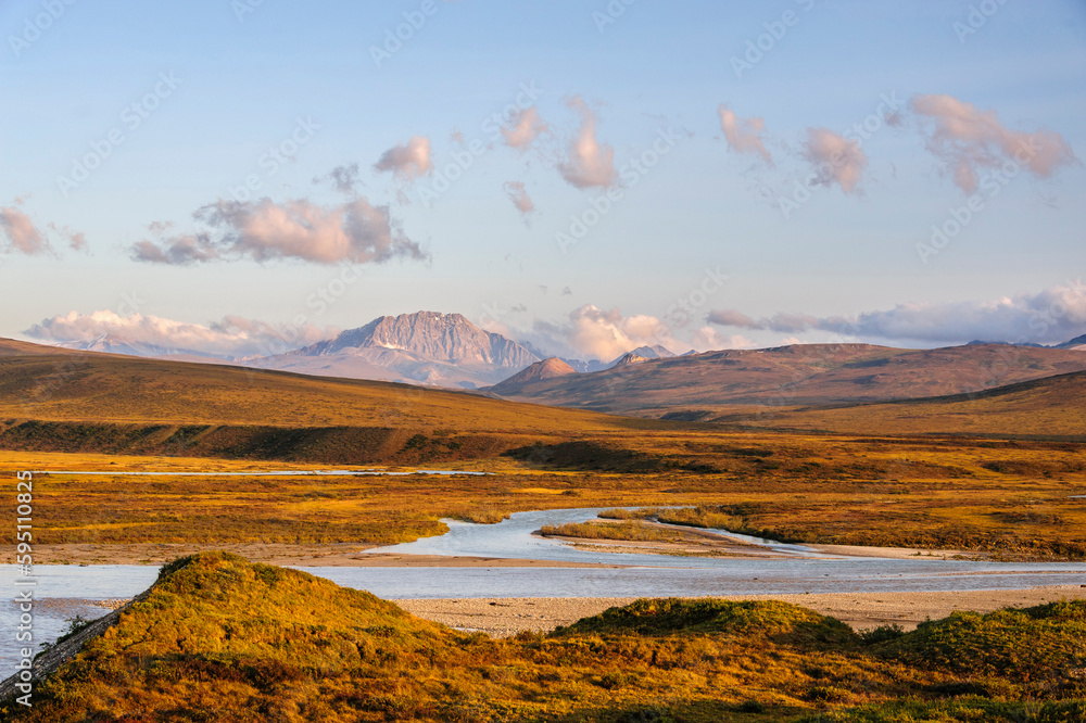 USA, Alaska, Noatak National Preserve. Arctic tundra landscape at the confluence between Noatak River and Kavachurak Creek.