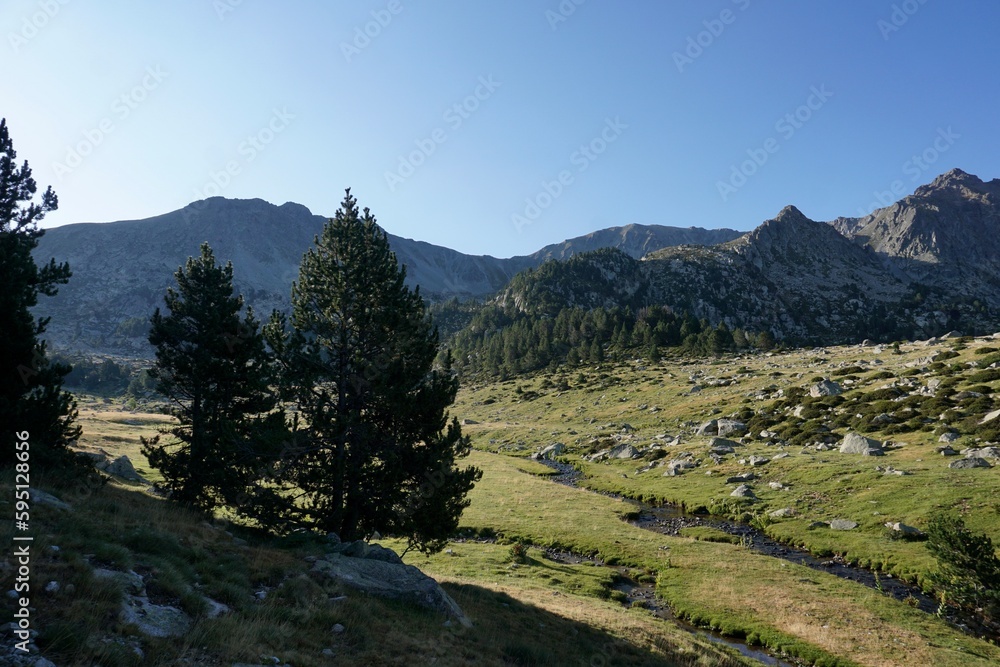 Naklejka premium Beautiful scenery of the Pyrenees
