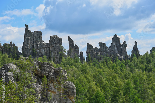 Mountain circus of the Inzer ridge