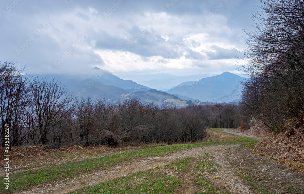 Panorama around the Chiappo Peak, small mountain in the Apennine