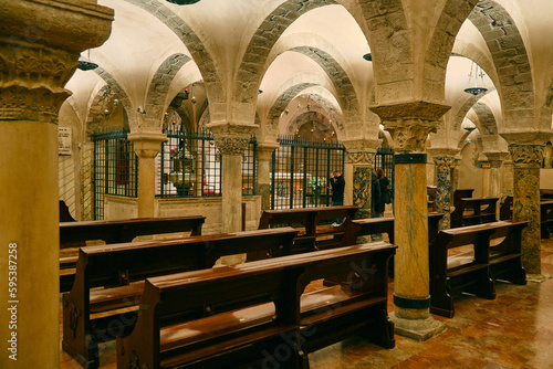 Taking a walk in the old city of Bari