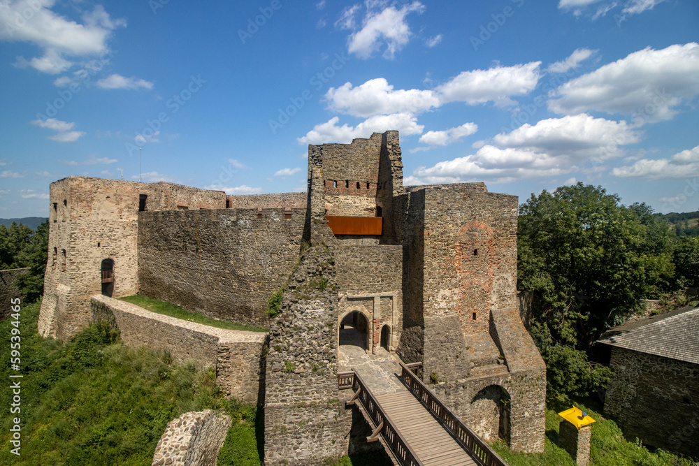 Obraz premium Medieval stone Helfstyn Castle in Czech