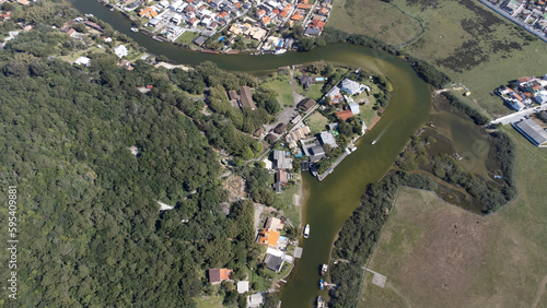 Paisagem Barco Pesca Ilha Tropical Lagoa Concei    o Florian  polis Floripa Santa Catarina Lago Mar Oceano Atl  ntico Natureza Verde C  u Sol Ver  o F  rias Viagem Viajar Cidade Sul Brasil Mata Atl  ntica