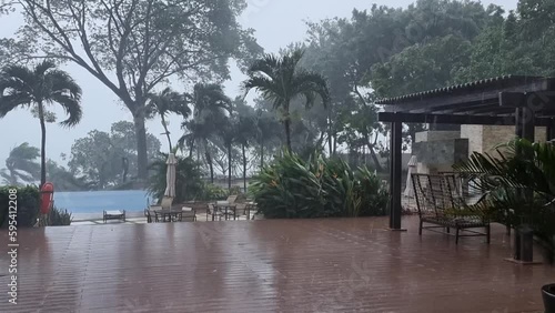 Tormenta en un resort de la playa, panama