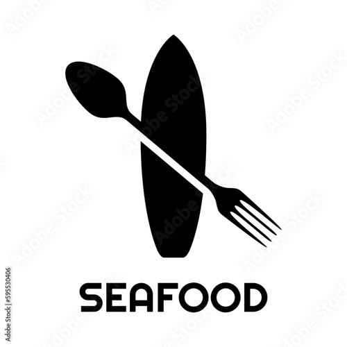 Logo restaurante con texto Seafood y silueta de tabla de paddle surf con tenedor y cuchara cruzados con forma de remo